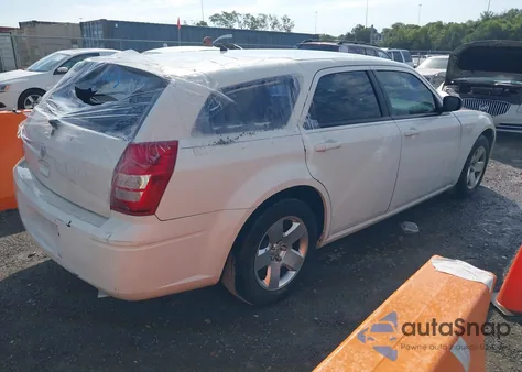 2008 Dodge Magnum from USA, damaged, VIN 2D4FV47T58H167998